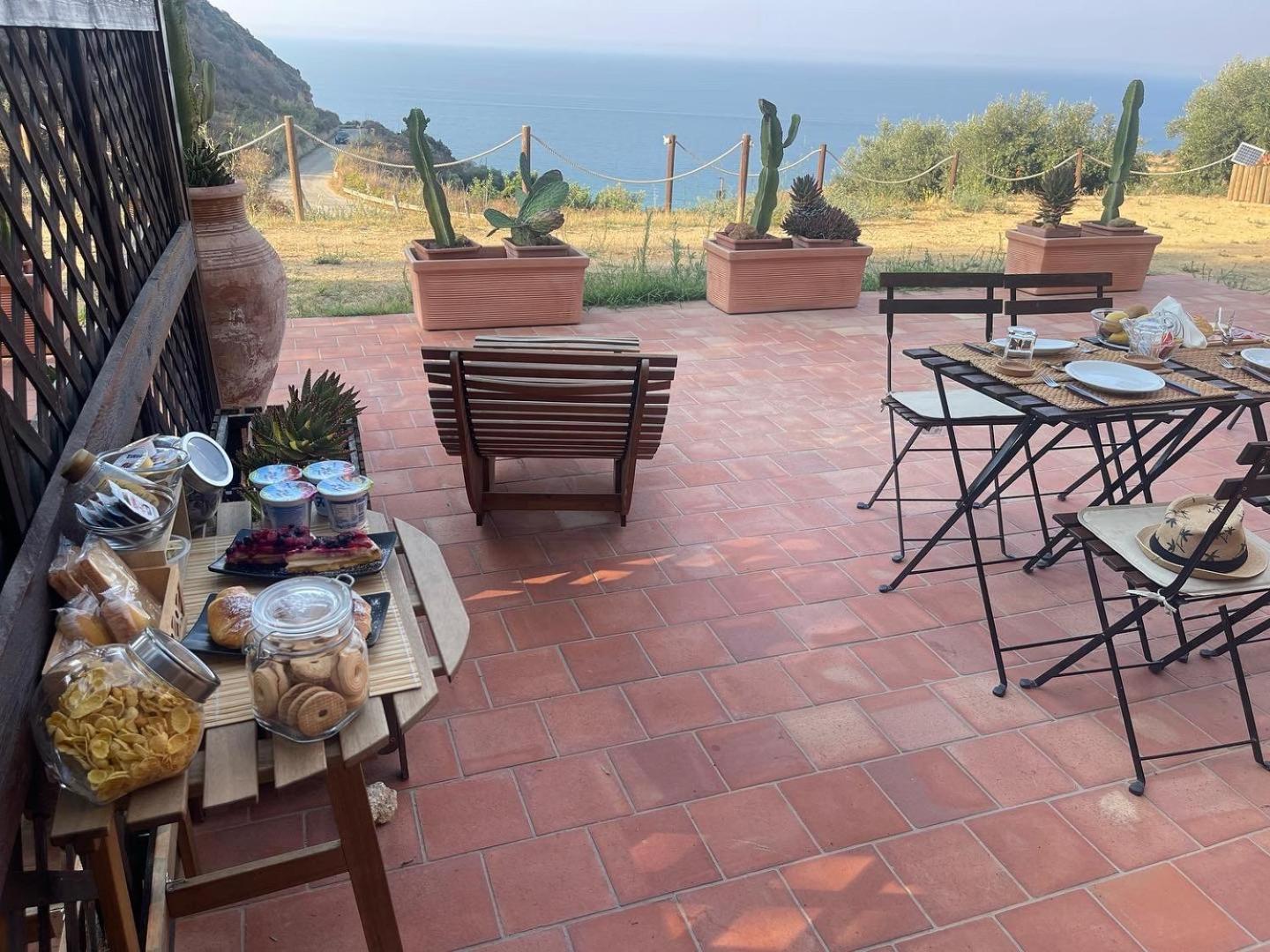 B&B La Torre Реальмонте Экстерьер фото