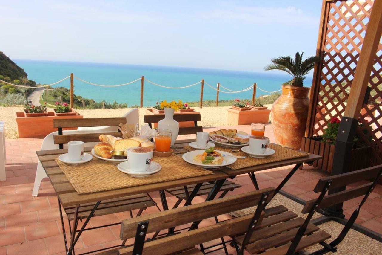 B&B La Torre Реальмонте Экстерьер фото